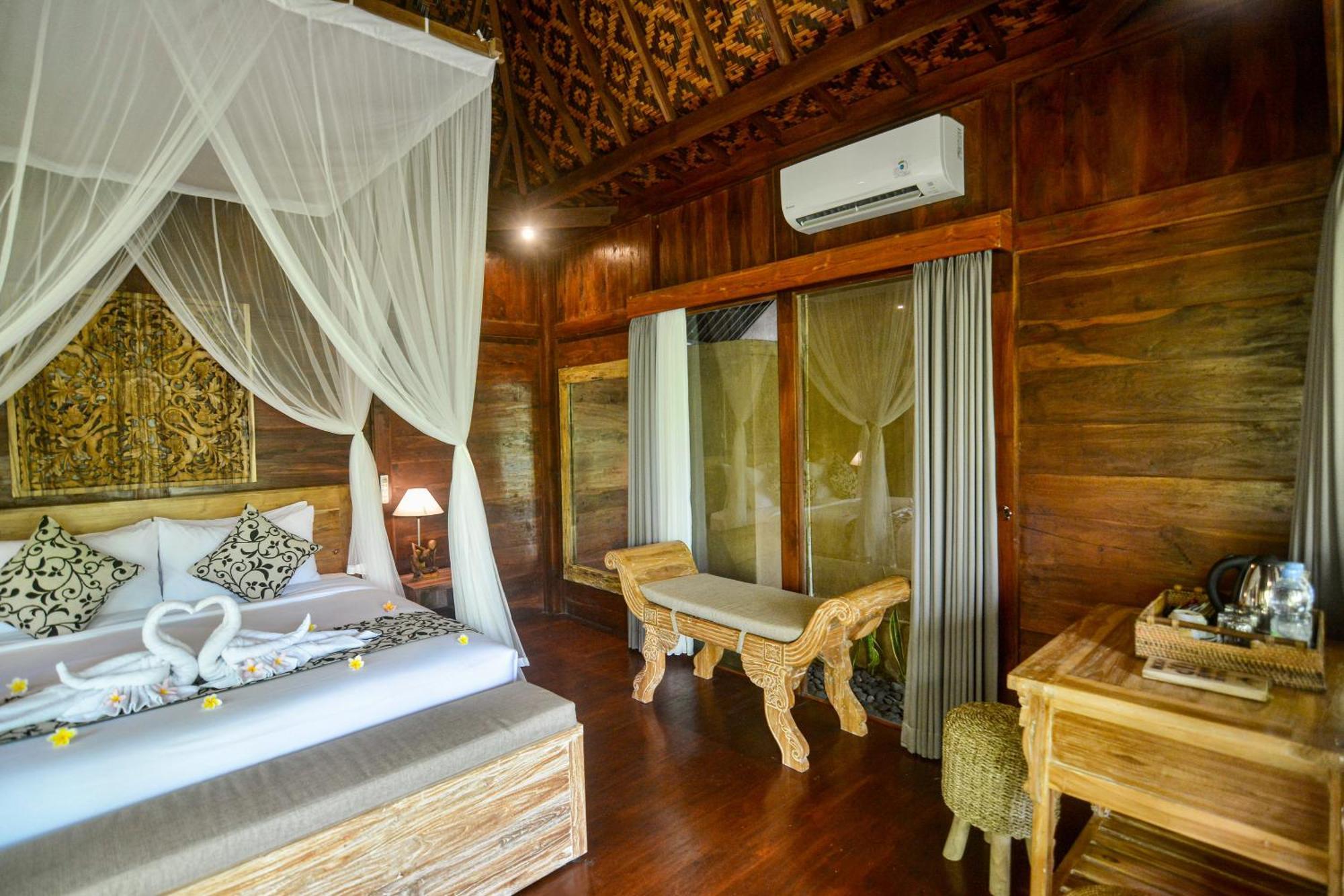 The Banana'S Kumbe Villa Tampaksiring Exterior photo